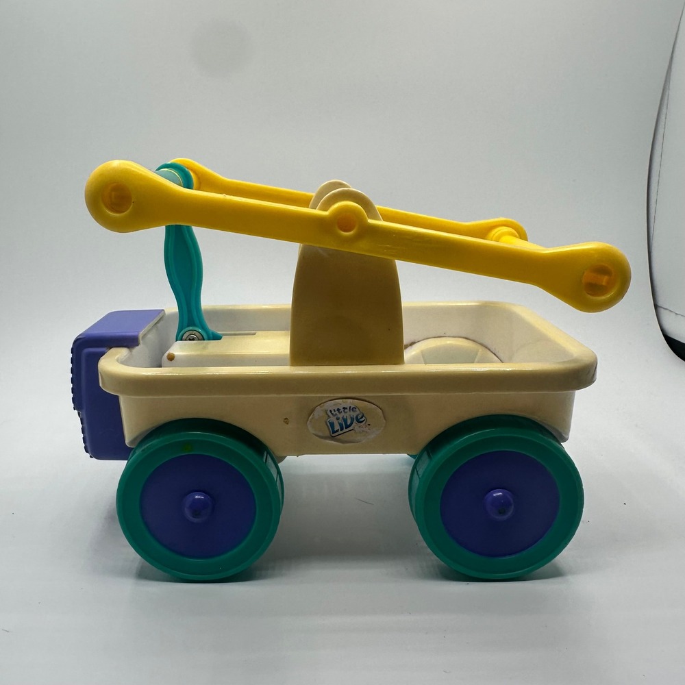 Little Live Pets Moose Enterprise Wagon Toy Multi-Color Rolling Accessory